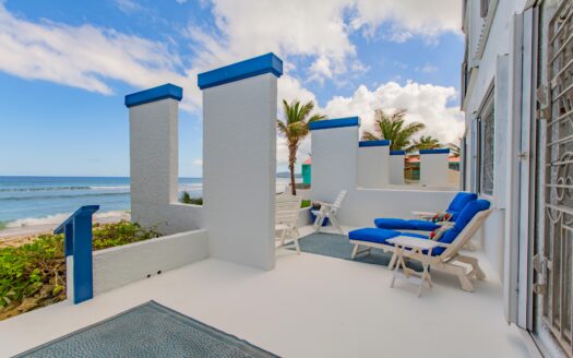 Steps away from the Caribbean Sea: 2-bedroom Condo with AC in Charming St Croix