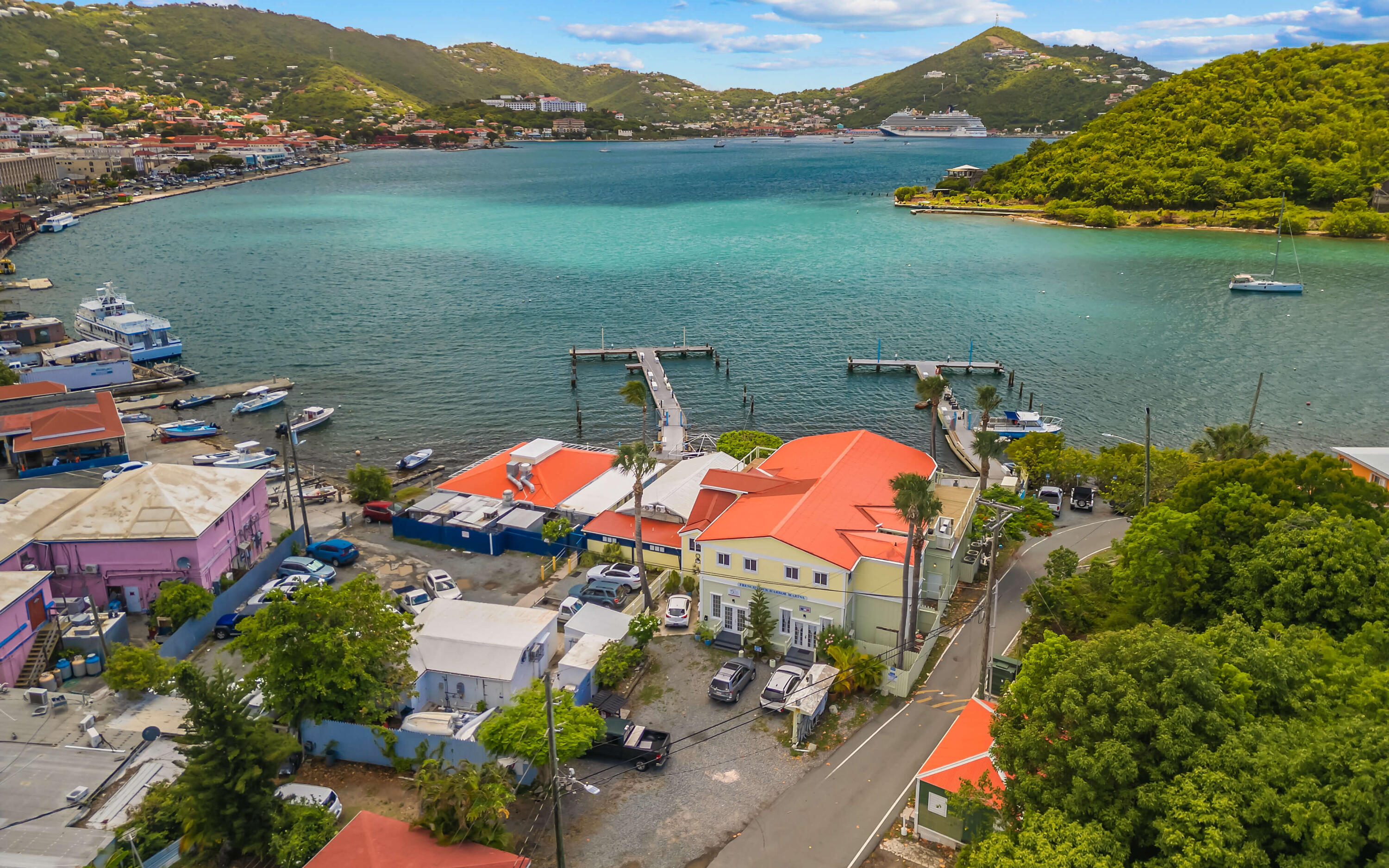 62 Honduras SS, St. Thomas 00802